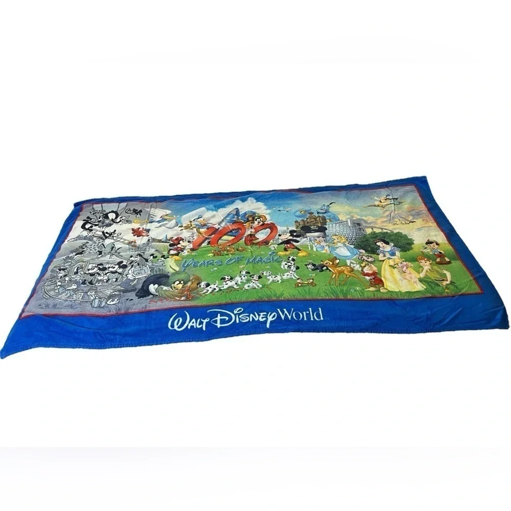 Vintage 2001 Walt Disney World 100 Years of Magic Beach Pool Towel 62 x 32